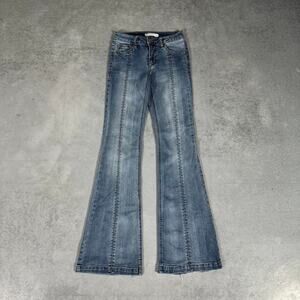 Garage Jeans Low Rise Flare Medium Wash - Size: 0/24